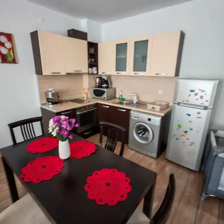 Kris 513 Free Pool & Apartman